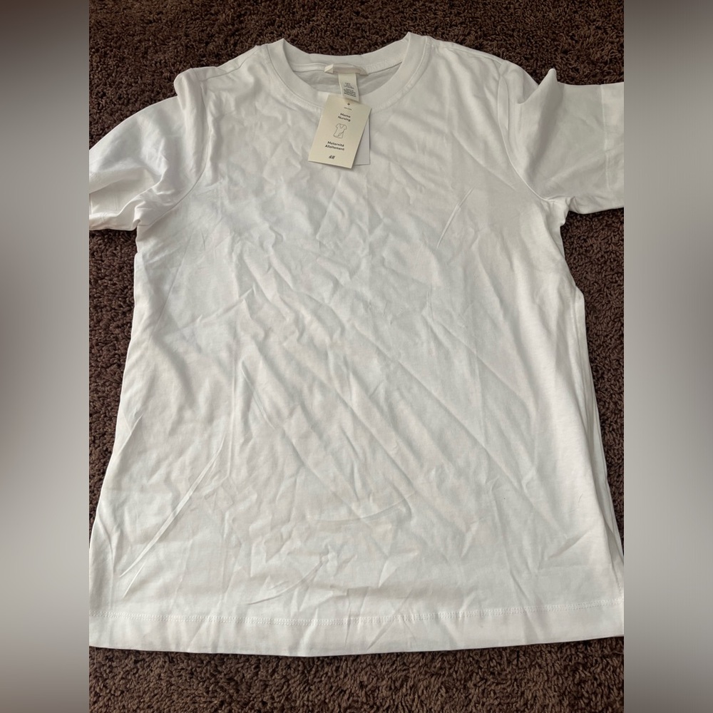 H&M White Short Sleeve Crewneck Tee